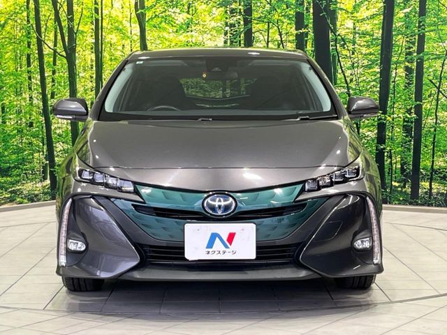 TOYOTA PRIUS PHV 2017