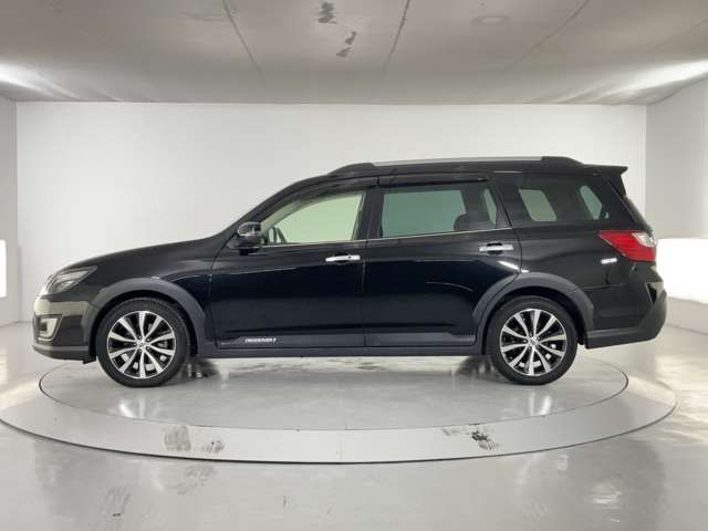 SUBARU EXIGA CROSSOVER 7 2017