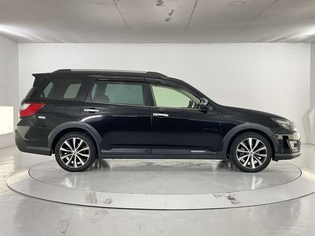 SUBARU EXIGA CROSSOVER 7 2017