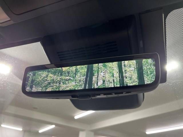 TOYOTA VELLFIRE  HYBRID 4WD 2023