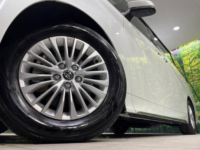 TOYOTA VELLFIRE  HYBRID 4WD 2023