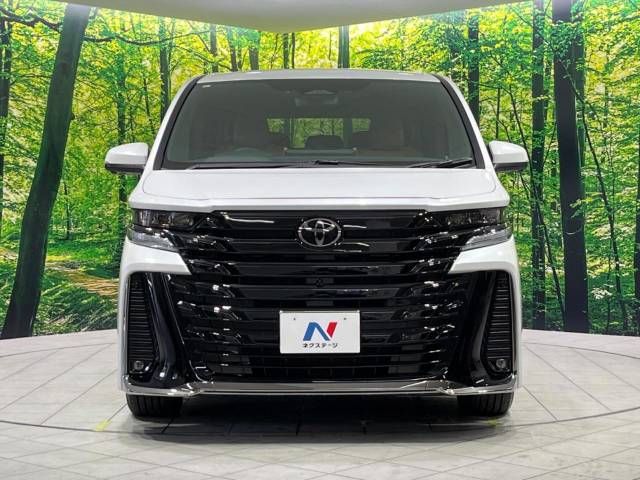 TOYOTA VELLFIRE  HYBRID 4WD 2023