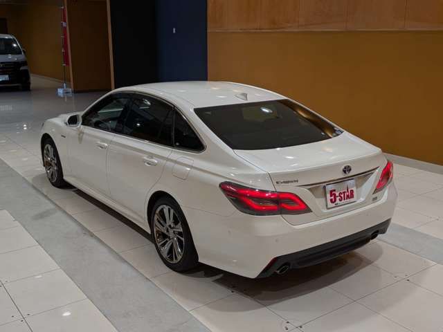 TOYOTA CROWN sedan hybrid 2019