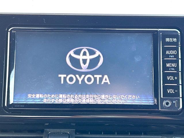 TOYOTA C-HR 2017