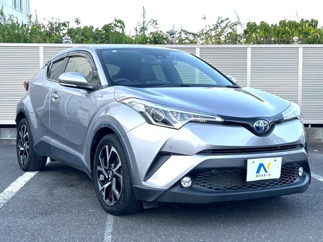 TOYOTA C-HR 2017