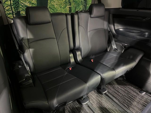 TOYOTA VELLFIRE 4WD 2018