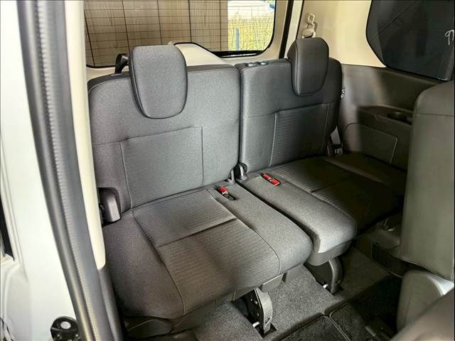 NISSAN SERENA  WG 2023