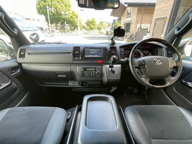 TOYOTA HIACE van 2WD 2020