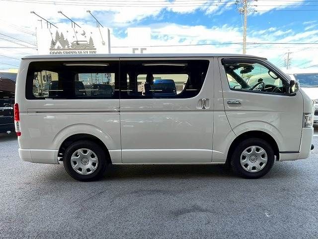 TOYOTA HIACE van 2WD 2020