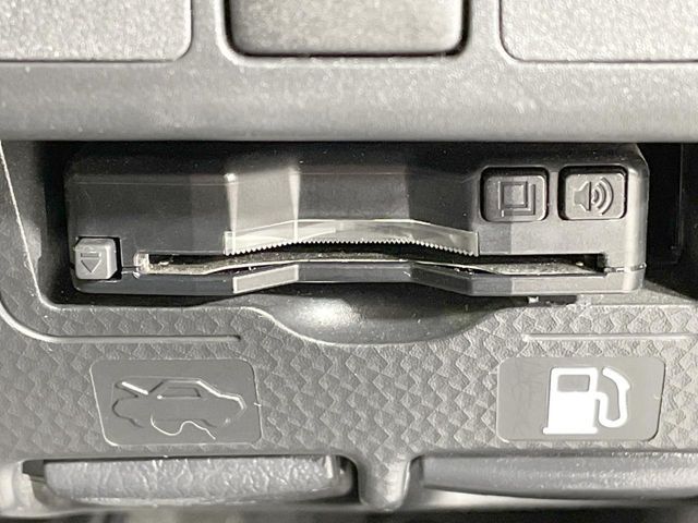 TOYOTA ROOMY 4WD 2023