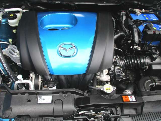 MAZDA DEMIO 2012