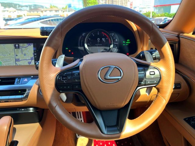 TOYOTA LEXUS LC500h 2018