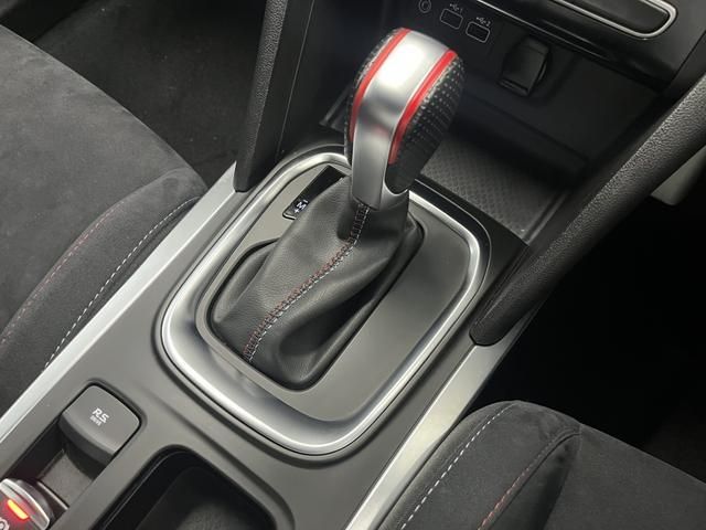 RENAULT RENAULT MEGANE hatchback 2021