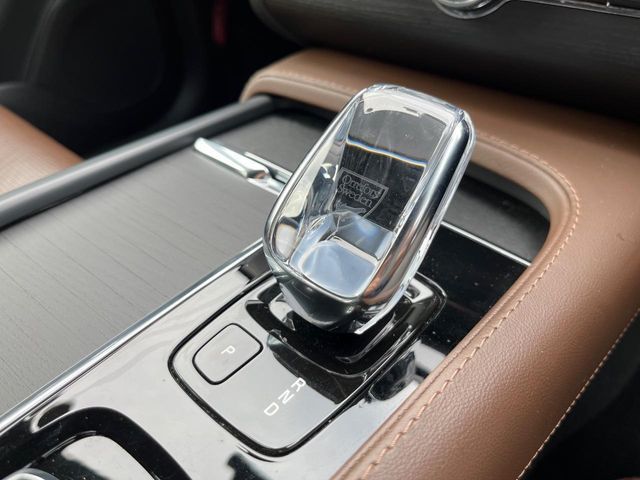 VOLVO VOLVO XC90 2022