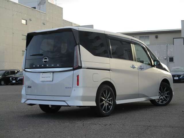 NISSAN SERENA  WG 4WD 2023