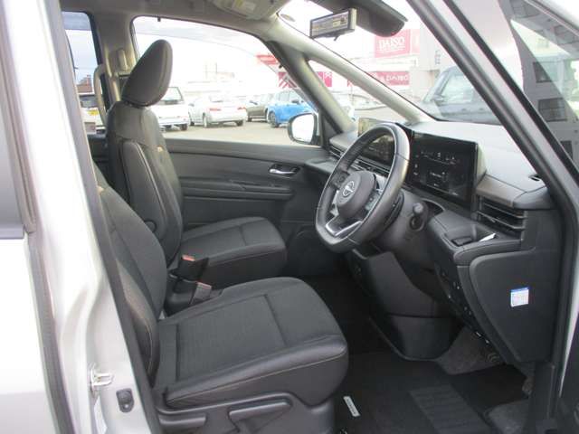 NISSAN SERENA  WG 4WD 2023