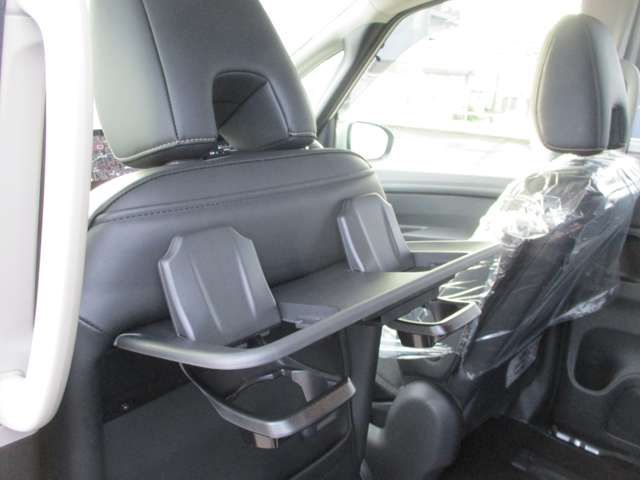 NISSAN SERENA  WG 4WD 2023