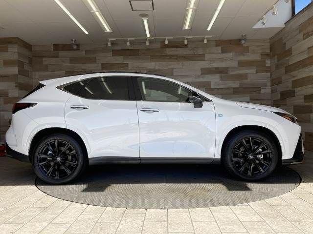 TOYOTA LEXUS NX350h AWD 2023