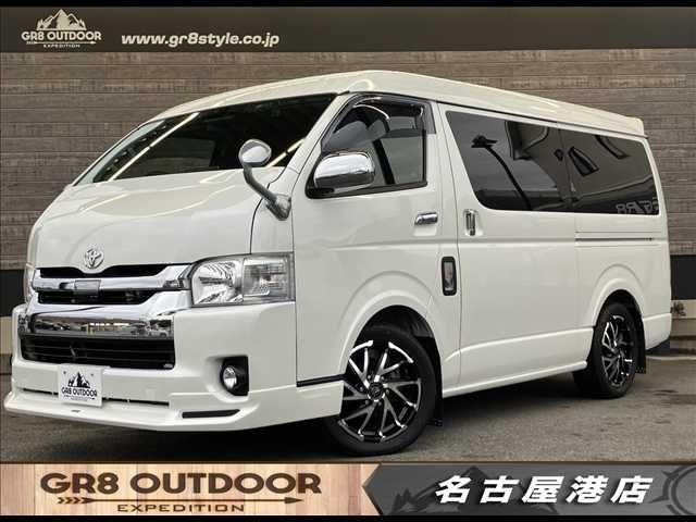 TOYOTA HIACE wagon 4WD 2018