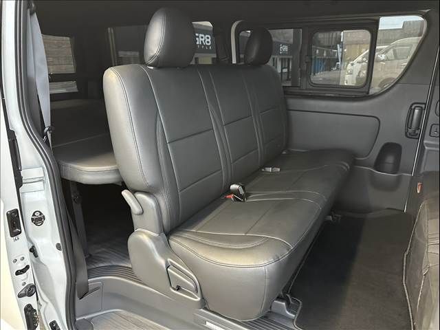 TOYOTA HIACE van 2WD 2023
