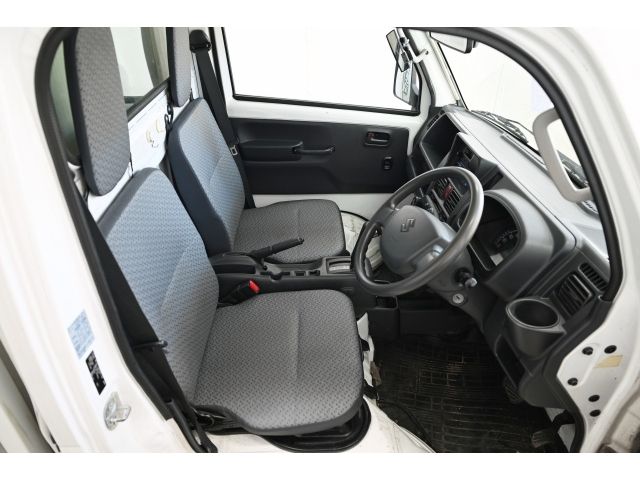 SUZUKI CARRY truck 4WD 2015