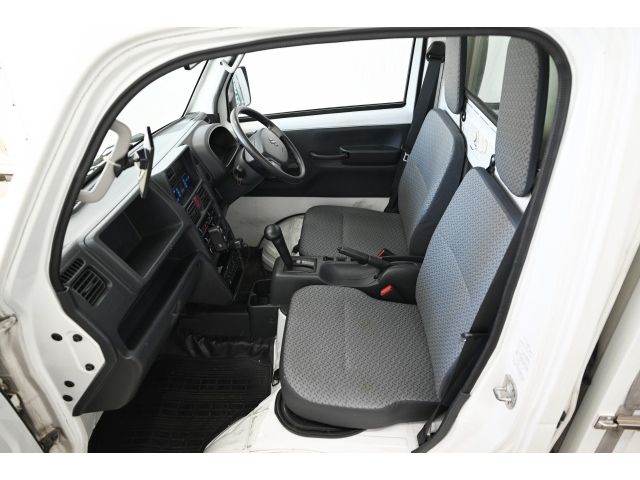 SUZUKI CARRY truck 4WD 2015