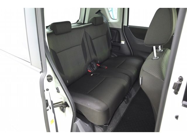 SUZUKI SOLIO 4WD 2011