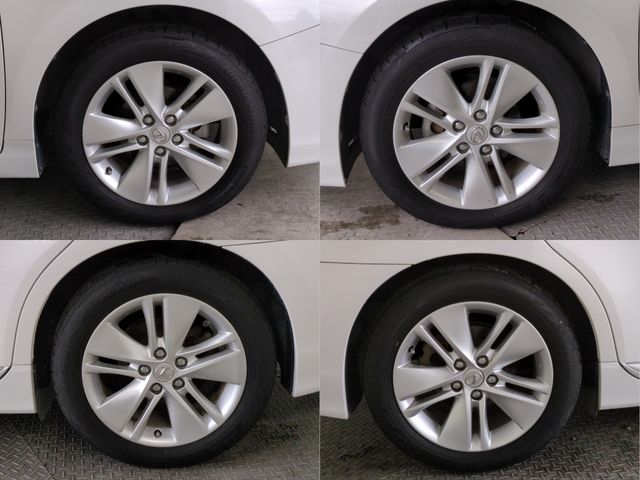 TOYOTA LEXUS HS250h 2012