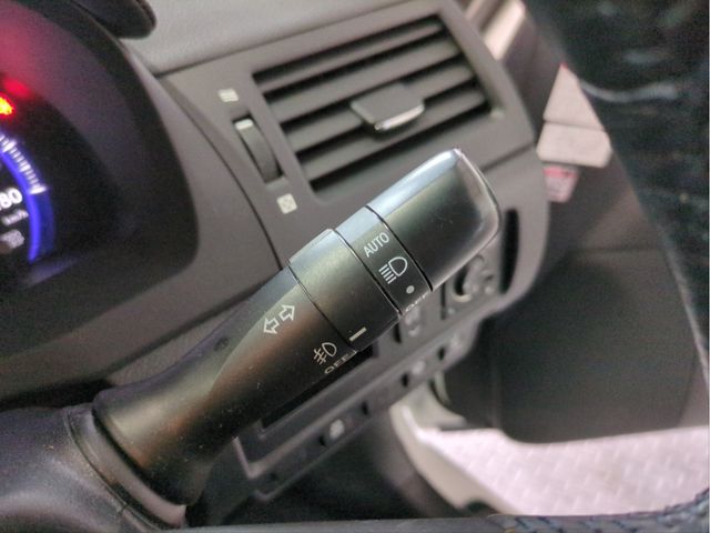 TOYOTA LEXUS HS250h 2012