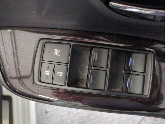 TOYOTA LEXUS HS250h 2012