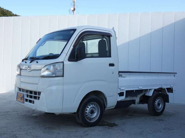 DAIHATSU HIJET truck 4WD 2017