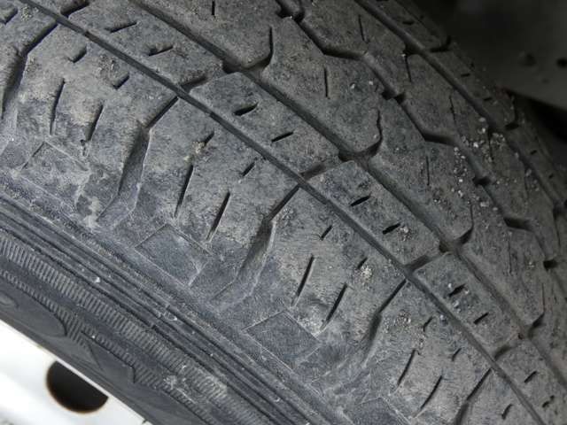 DAIHATSU HIJET truck 4WD 2017