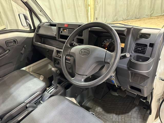 DAIHATSU HIJET truck 2016