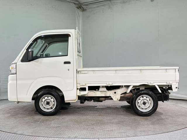 DAIHATSU HIJET truck 2015