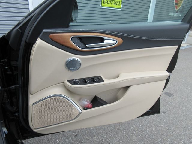 ALFAROMEO ALFAROMEO Giulia 2017