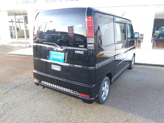 HONDA VAMOS 4WD 2012