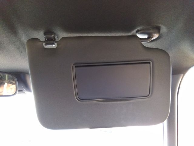 HONDA N BOX CUSTOM 4WD 2017