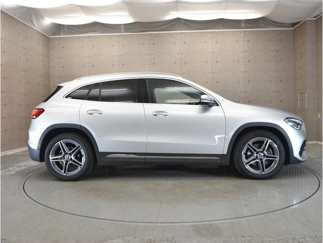 MERCEDES BENZ MERCEDES BENZ GLA class 2022