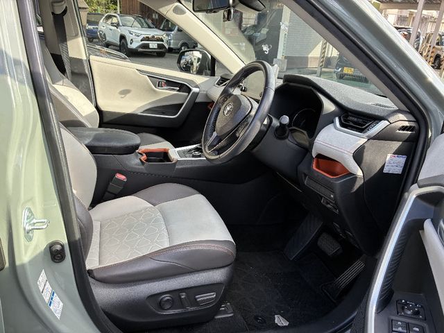 TOYOTA RAV4 4WD 2020