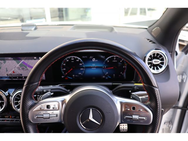 MERCEDES BENZ MERCEDES BENZ GLA class 2020