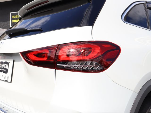 MERCEDES BENZ MERCEDES BENZ GLA class 2020