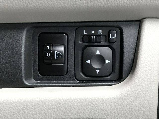 MITSUBISHI eK WAGON 2018