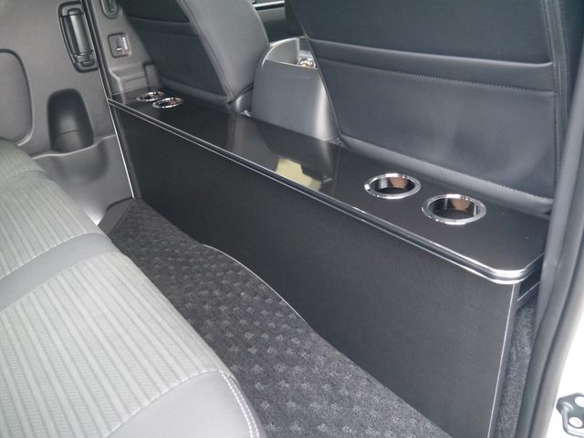 TOYOTA HIACE van 2WD 2025