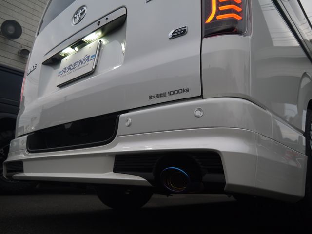 TOYOTA HIACE van 2WD 2025