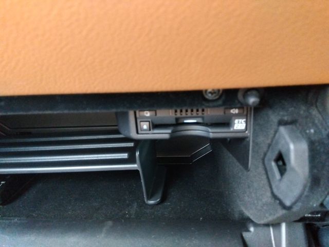 TOYOTA LEXUS IS300 2020