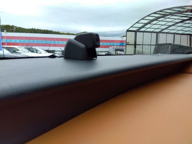 TOYOTA LEXUS IS300 2020