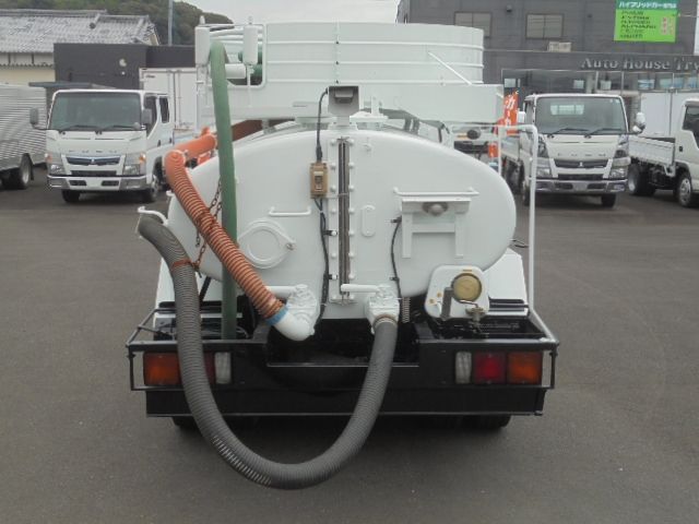 MITSUBISHI CANTER 2011