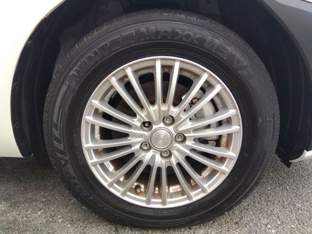 TOYOTA SIENTA HYBRID 2023