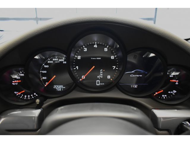 PORSCHE PORSCHE 911 2016