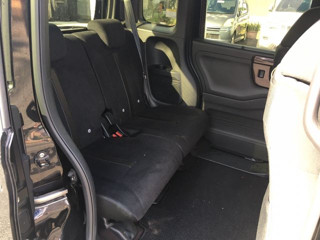 HONDA N BOX CUSTOM 2018